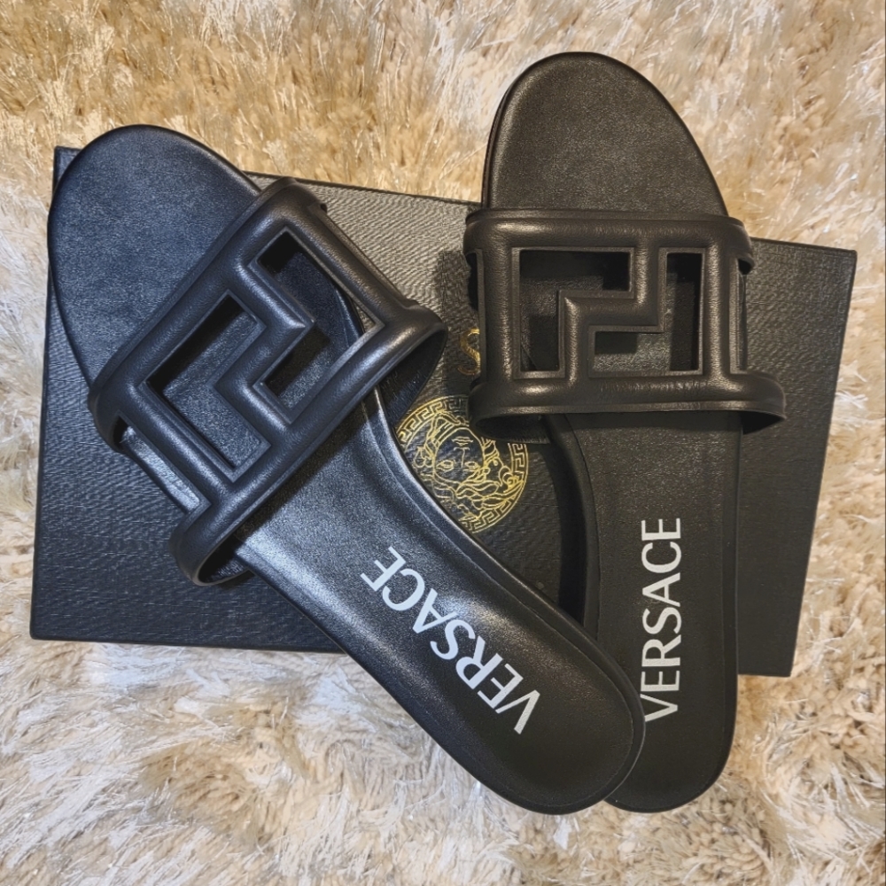 New Versace Greca Cut-Out Leather Slide Sandals